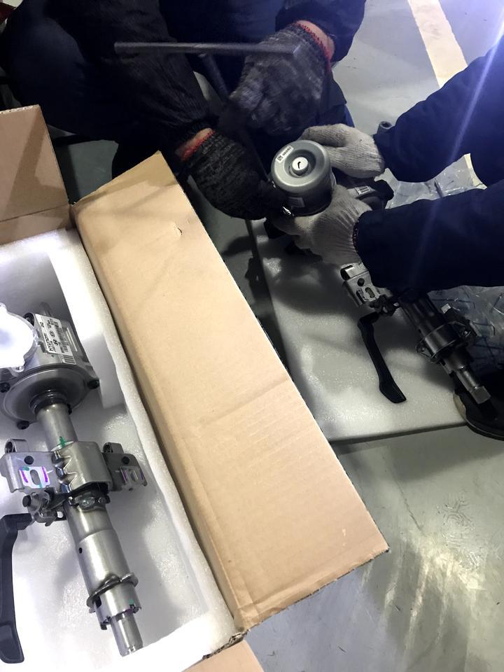 菲斯塔-智速，打方向盘异响问题已解决，8月提的车，500多公里的时候发现在原地或者速度很慢时，大幅度打方向盘有异响首保的时候去4S店检查，说是方向柱需要换，12月11号反馈给厂家发了新的方向柱，等了20天今天到货换了，异响问题已解决