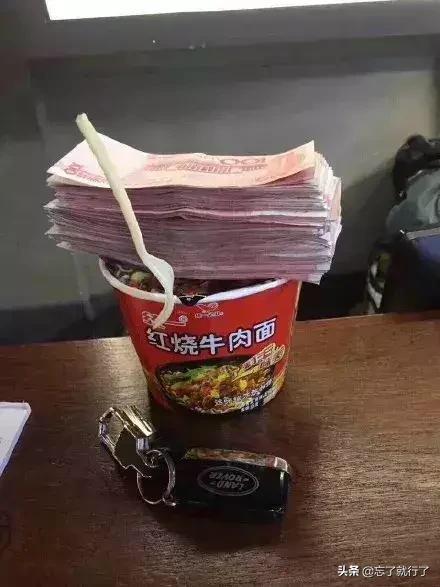 瑞虎8和xrv同价格的话，应该选哪个？纠结中，虎八担心后期质量问题，xrv内饰真丑