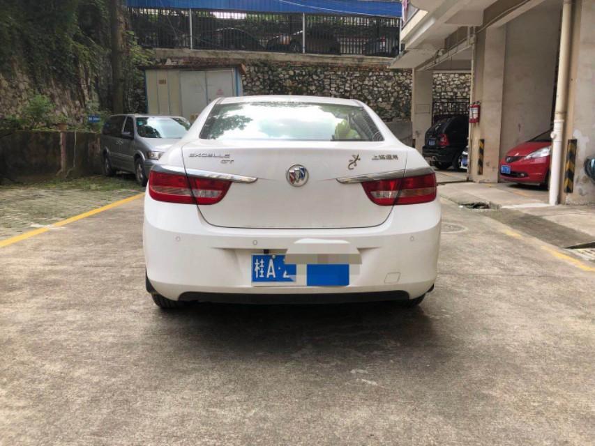 英朗-大家看看这是什么车那个款的