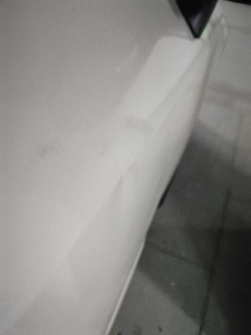 雷凌-车门碰到外墙角，磕了小坑，有必要去钣金吗