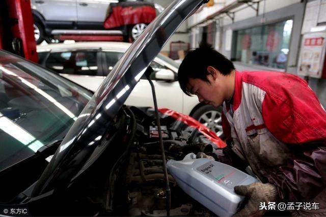 雷凌-新手买车，如何避免4S店的各种套路呢？

俗话说，隔行如隔山，一提到买车之后很多的人心里都会犯嘀咕，“如果我到4s店去买车，被4s店坑了怎么办？在费用上多收取了怎么办”？