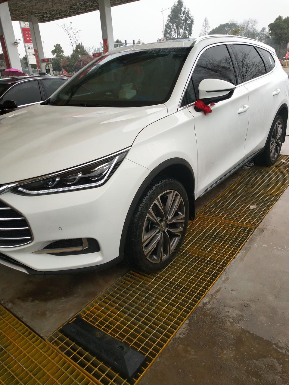 唐-这车怎么没有网？流量怎么弄？