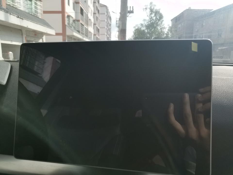 宋pro-这个黄色的能不能撕下来