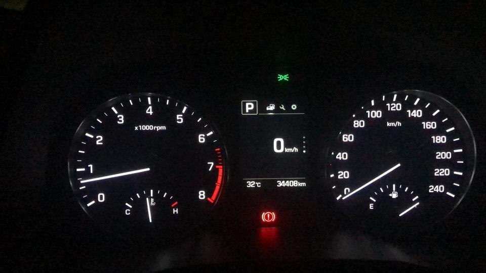 领动-转速表这里突然出现×1000rpm 是什么意思，怎么消除