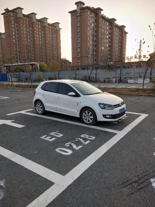 高尔夫和polo哪款车性能更好一些？耗油量更低？
