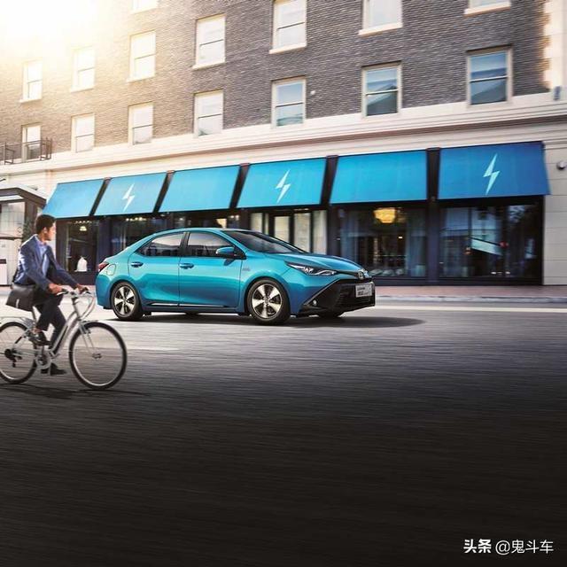 3小时充满 续航里程约1000km 雷凌双擎E+售18.58万值不？