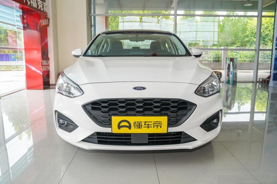 福克斯-我想问一下3缸的发动机，除了后期可能抖动，还有什么可能的故障？不是说抖动换一套机脚就好了吗？为什么那么多排斥3缸？