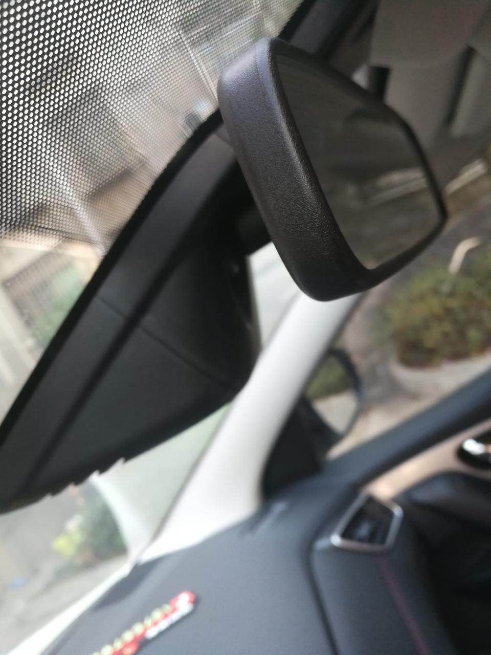 逍客2019豪华版，，大家有没有合适的记录仪推荐啊，这车前面一大坨东西挡着  头疼