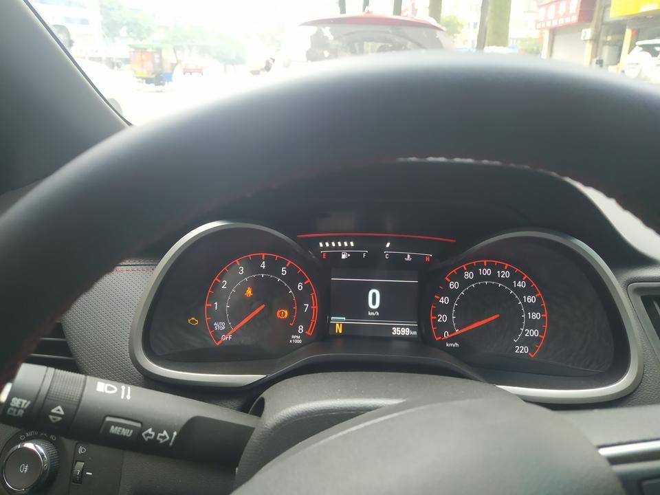 科鲁泽-买车2个月，发动机故障，无法启动。等待托车中，售后让拖去最近4S店，然而县城没有雪佛兰4S店，这是不是意味修车要自己全部承担费用。
