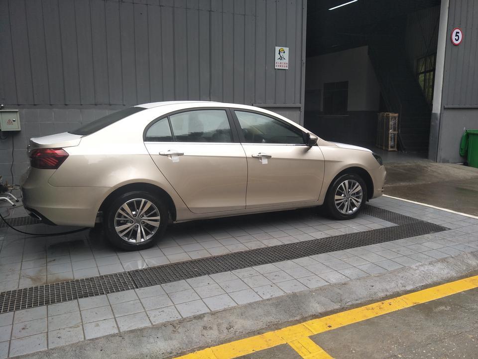 帝豪-谁知道2018款自动向上互联版如何使用吉克的手机APP？我的不能关联车辆？听说有些车主能用啊
