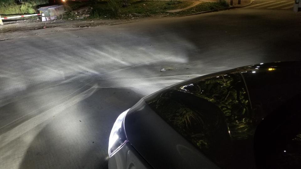 福克斯-最近买了淘宝的雷神之锤led大灯请问能不能还的有切线，现在感觉灯光太散不聚光，跪求解决方法