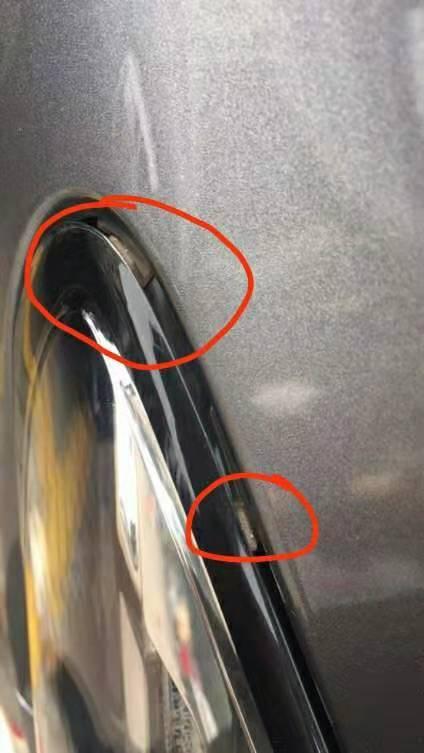 科鲁泽-你们的车大灯这里这样吗？ 啥情况 最近才发现