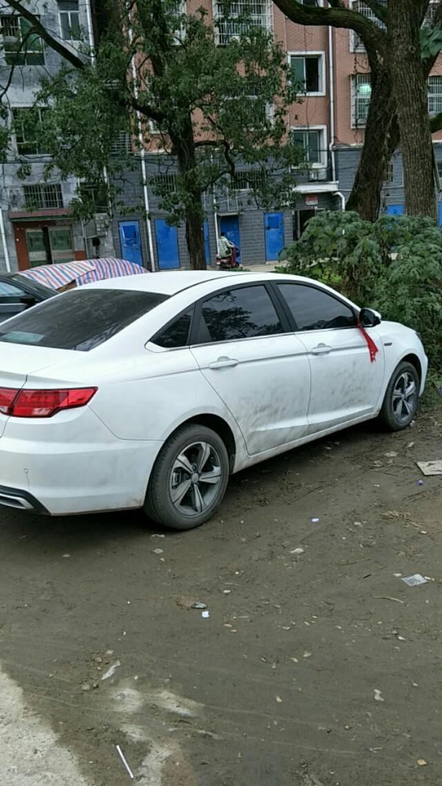 帝豪gl如何调大灯高度，不会用？如何中控看视频啊？