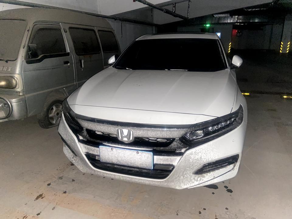 十代雅阁远光灯能往高调节么，远光啥也不是啊