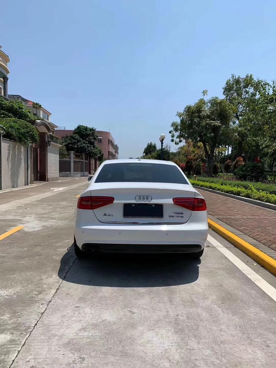 13款奥迪a4l 2.0t 开了12w公里 车况精品 14w块钱 值不值得入手？ 各位大佬！
