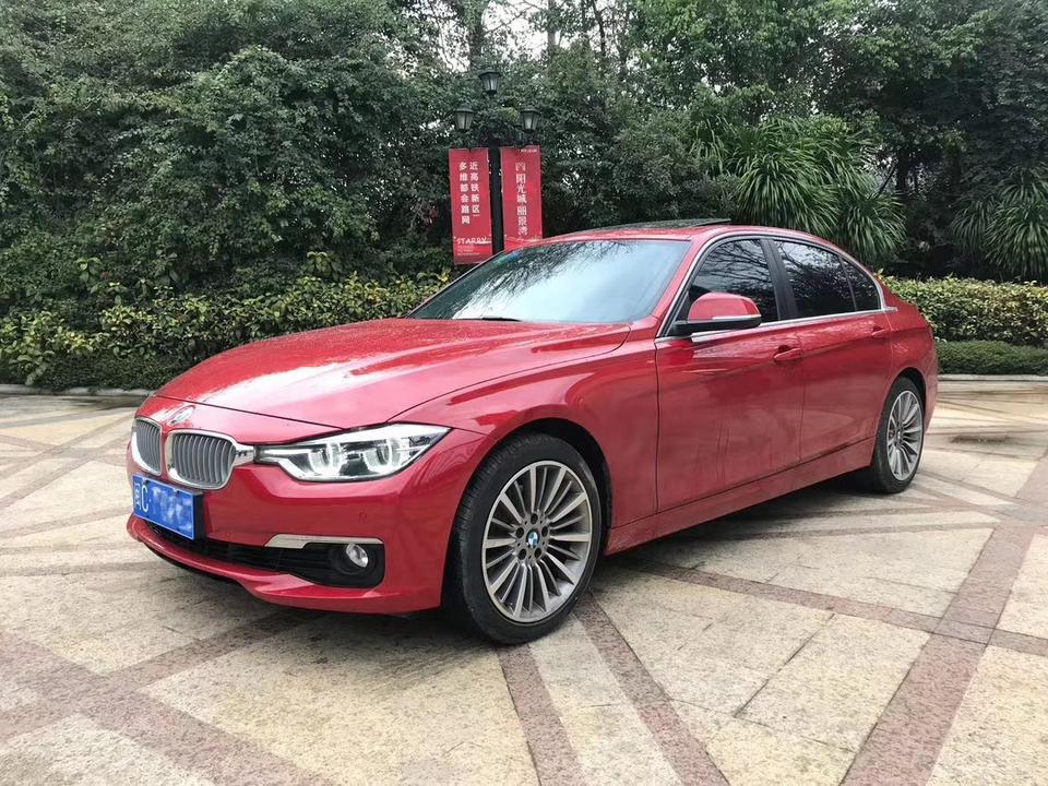 宝马3系-这辆宝马320i，朋友开了4000公里，报价25能买吗！