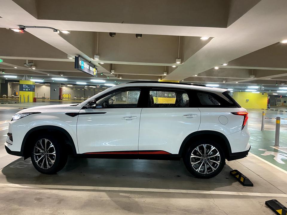 长安cs75 plus-最后前门车内打不开，电话咨询售后说车门上有儿童锁，今天找了半天没找到