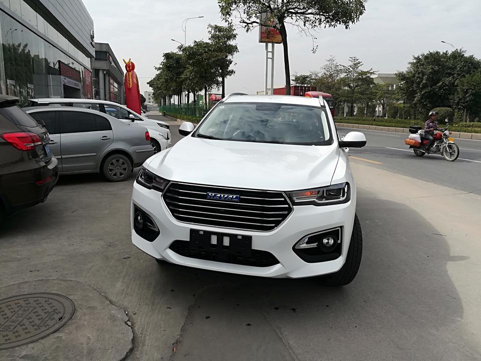 各位车友，请问一下：哈弗H6的钥匙只能在熄火时候一键升窗，无法一键降窗，是否真的可以到修理厂安装OBD模块增加一键降窗功能？（哈弗智家APP“技术人员”就说无法到4s升级加装一键降窗功能）。