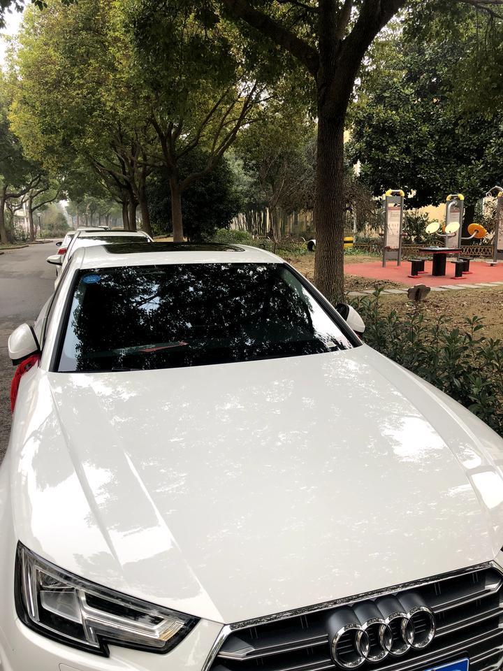 奥迪a4l-19款的车，为什么一发动 发动机舱里面传出来句句句的声音，要开蛮久才会没有有人知道吗？