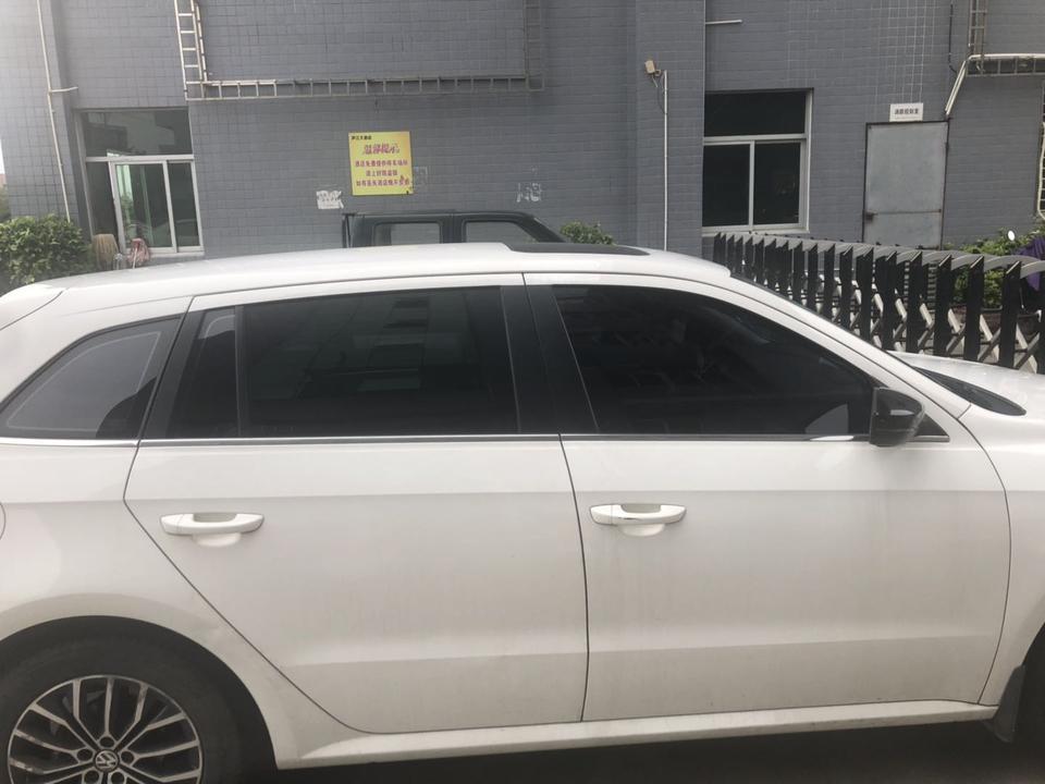 朗逸-谁能帮我看看这是几几年的车