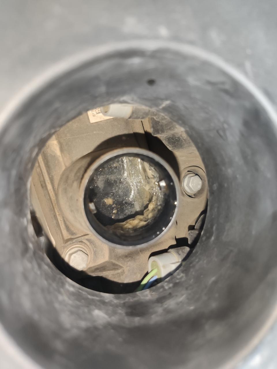 哈弗h6-各位车友在疫情期间是不是没有动过车，有没有打开发动机盖看看。你们的车有没有出现机油变白有水的现象啊。