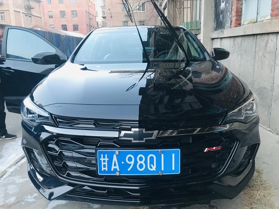 科鲁泽-各位车友，你们有遇到突然转向灯没声音，导航也没声音但是音乐声正常，开关中控音箱还有爆破声，怎么解决啊？