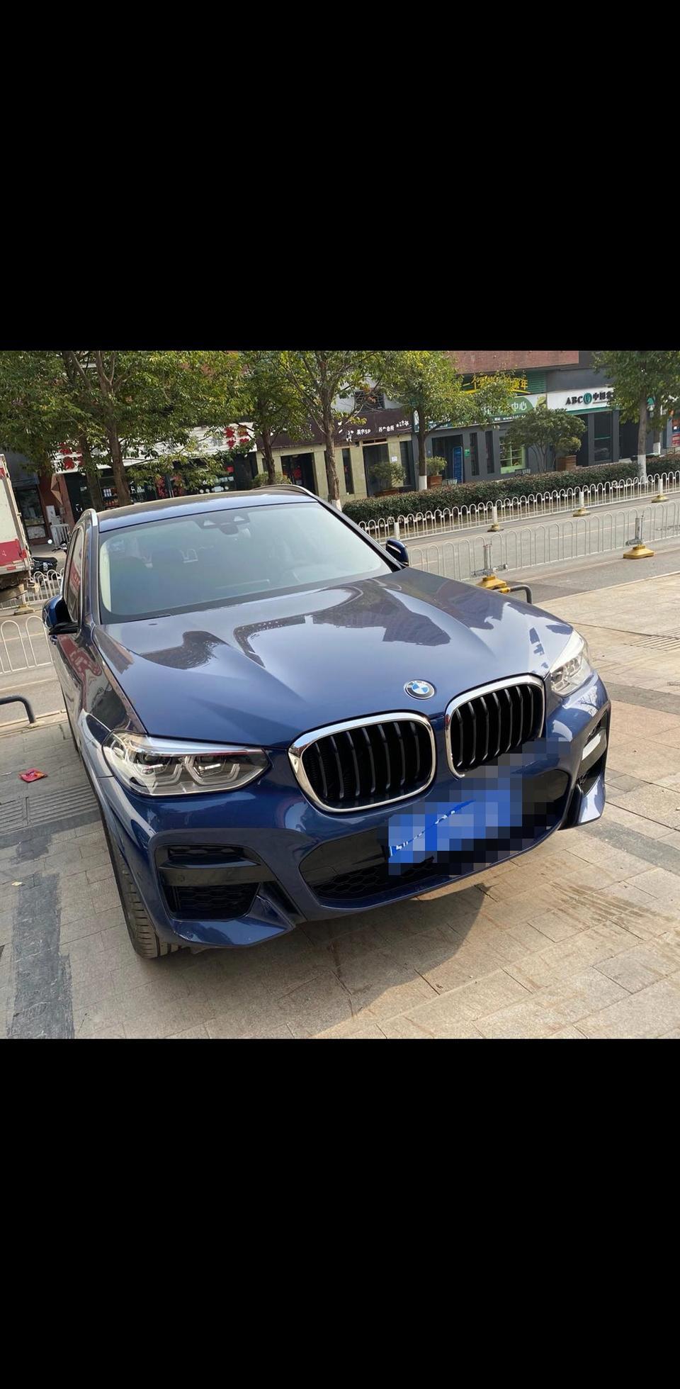 宝马x3-2020年一月份购买的28i运动版的，疫情期间停在车库一个多月了，中间发动过几次，轰油门的时候感觉车身在抖动，好像是发动机脚垫有问题一样。不知道大家能不能提供一下意见，有没有这方面的问题！谢谢！