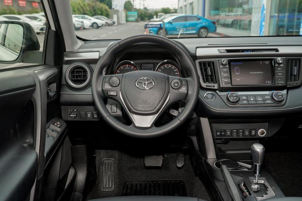 19款RAV4荣放中控能不能改装成2020款的中控？