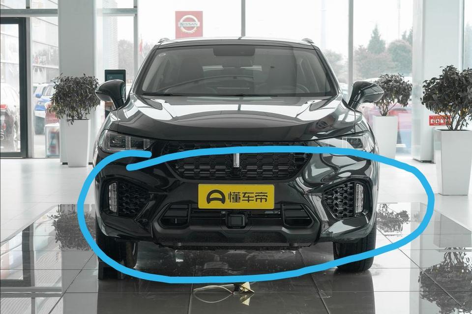 wey vv5-各位大神，准备入手vv5，不过2020款的下网平下巴太丑了，内饰还是蛮喜欢的，可不可以自己改装成老款的这种造型的下网下巴呀