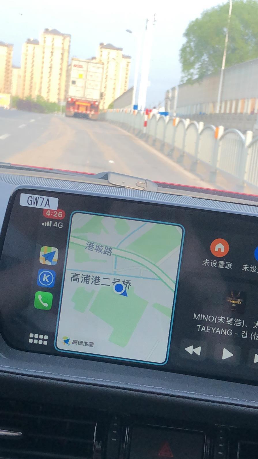 阿特兹2020尊崇carplay，连接usb2，蓝牙导航，没问题，连接usb1carplay，开500米不到肯定偏移，换别人手机也试了，也是一样，新车