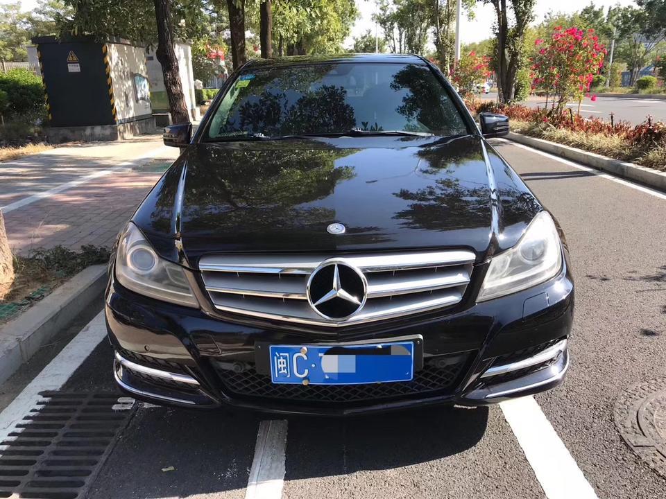 奔驰c级-大佬们，11年C300运动型 现在能卖多少。