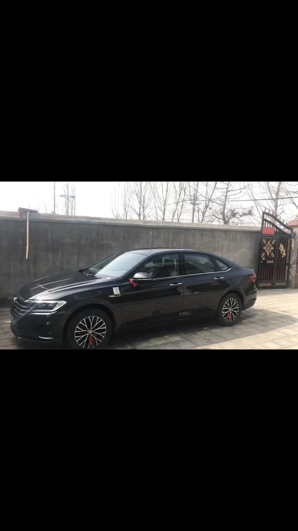 我的1.4T速腾，开不到100码就能感觉到车有点蹦，是轮胎气压过高的问题吗？