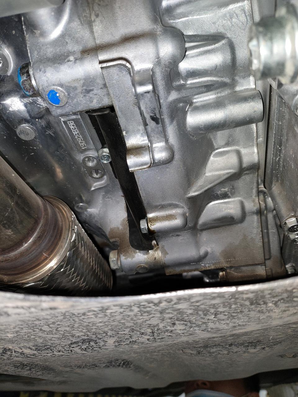 本田cr-v-车渗油有谁遇到过？