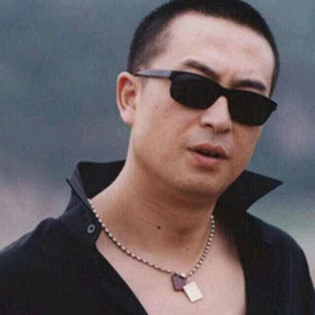 宝马X1 的2.0T和皓影油电混怎么选？