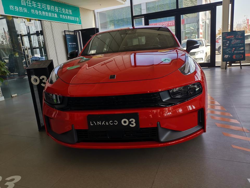 领克03-去4s店看车，销售说有一辆展车可以优惠三千多，型pro 问下车友，展示车能不能买？