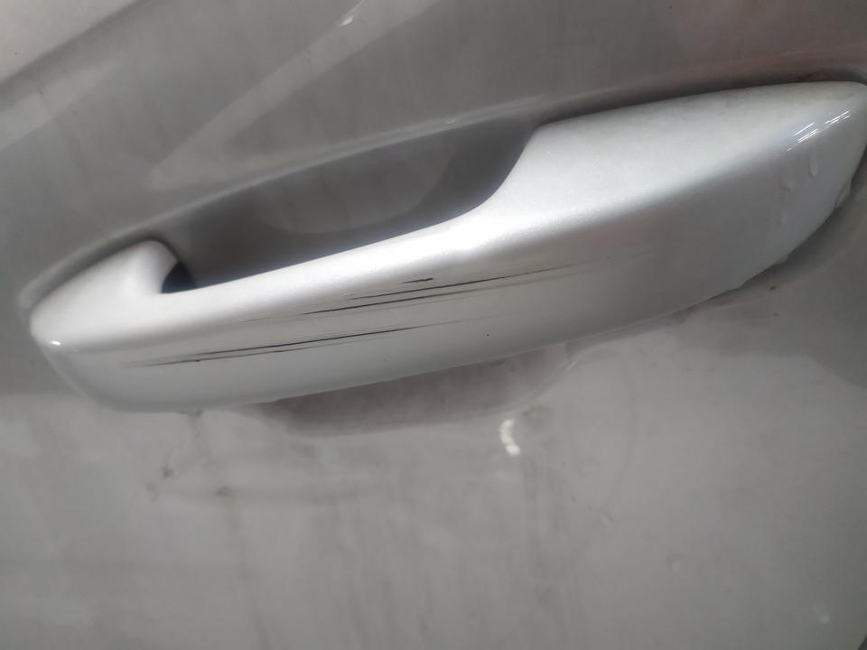 宋pro-各位车友，这样刮花了修需要多少钱？用走保险吗？