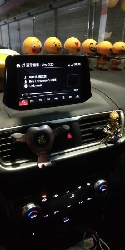 马自达3 昂克赛拉-各位大佬，昂克赛拉17自豪，原车拆件的一套悦联能卖多少钱啊？