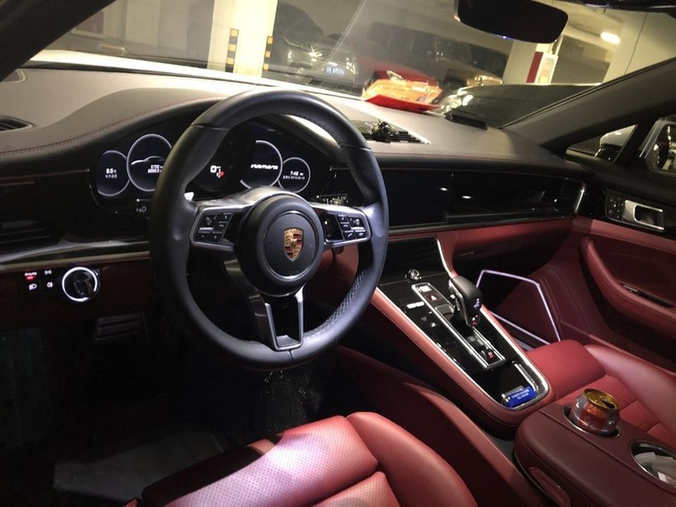 panamera-我想问开宝马的换成保时捷了，最大的满足感在哪？而哪一点又最能让你感到满足与幸福