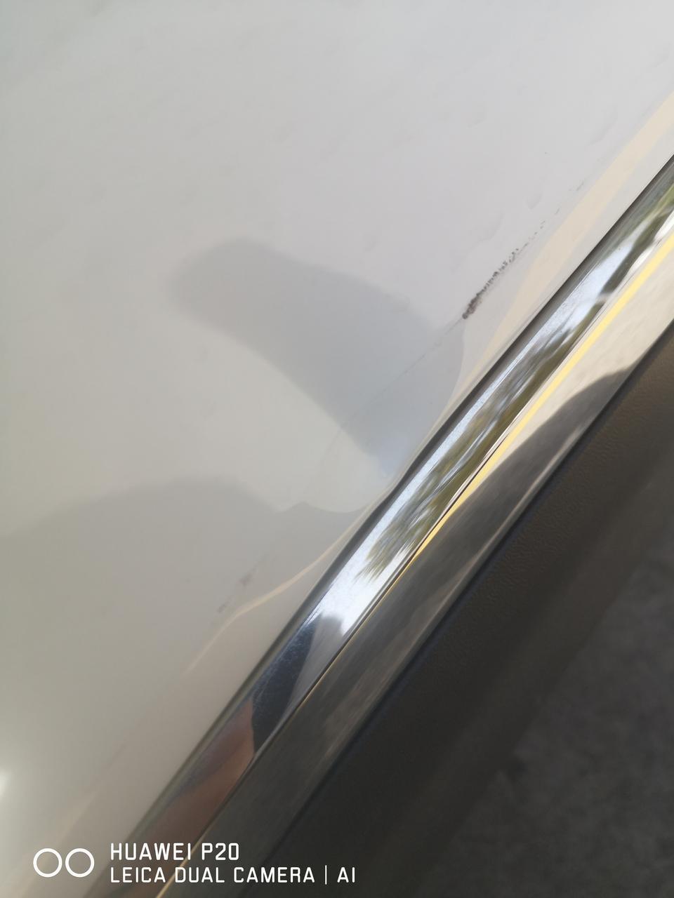 探岳-请问一下车门下面这一个凹陷和漆有点磨了，弄一下大概多少钱？还没做首保呢ｸﾞｯ!(๑•̀ㅂ•́)و✧