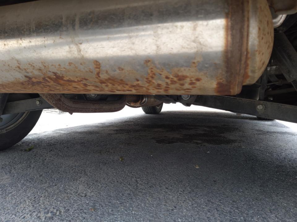 逍客-不到一年消音器以及管路生锈比较严重，一直在壳牌加油。有类似的车主吗？怎么解决的