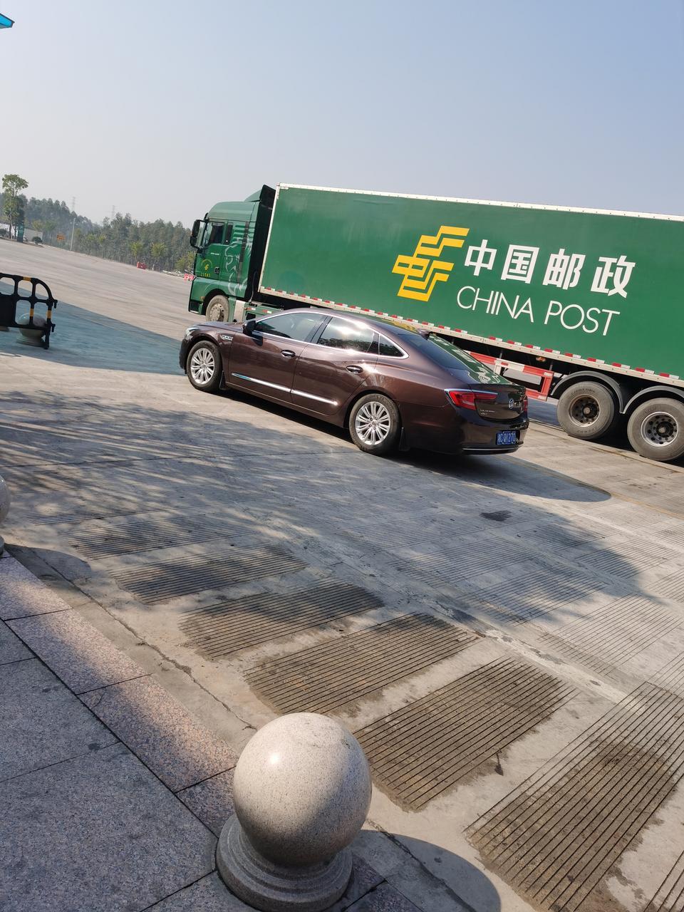 16年1.5豪华君越没事故，做过几副漆，想出手能卖多少钱。