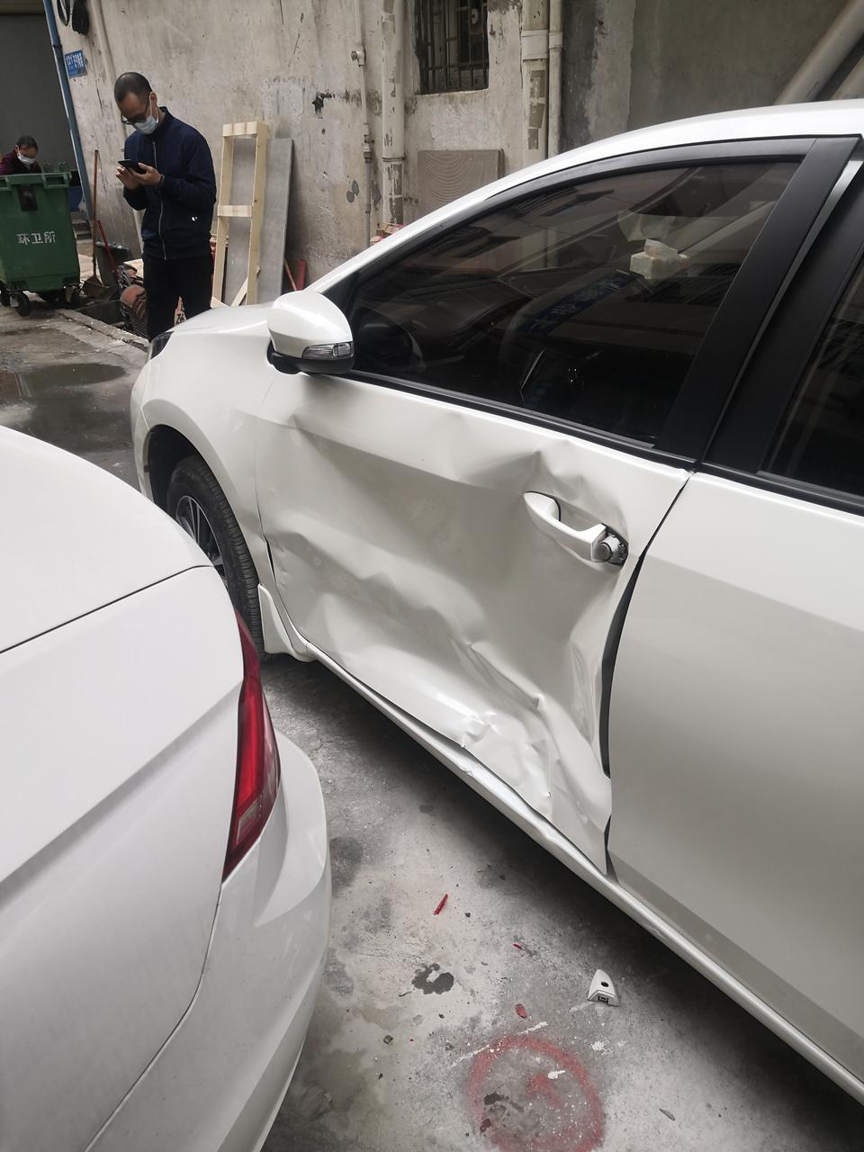 凌渡-
没想到这小破车这么牛逼
我已成仙法力无边
奥利给干他就完事了