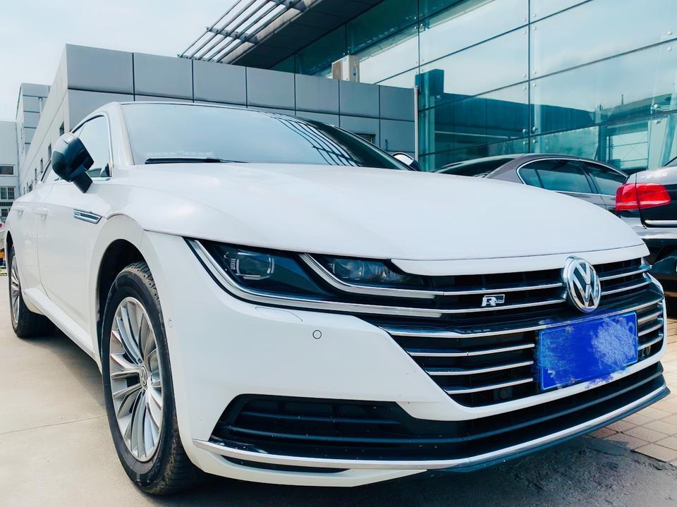 大众cc-忘锁车，钥匙离开车一定距离和时间，车能自动上锁吗？自动上锁的时间能调么？