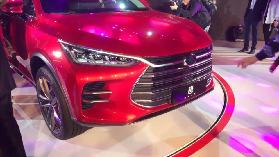 唐-259900智联创享型还有没有标配布雷博刹车，急急急