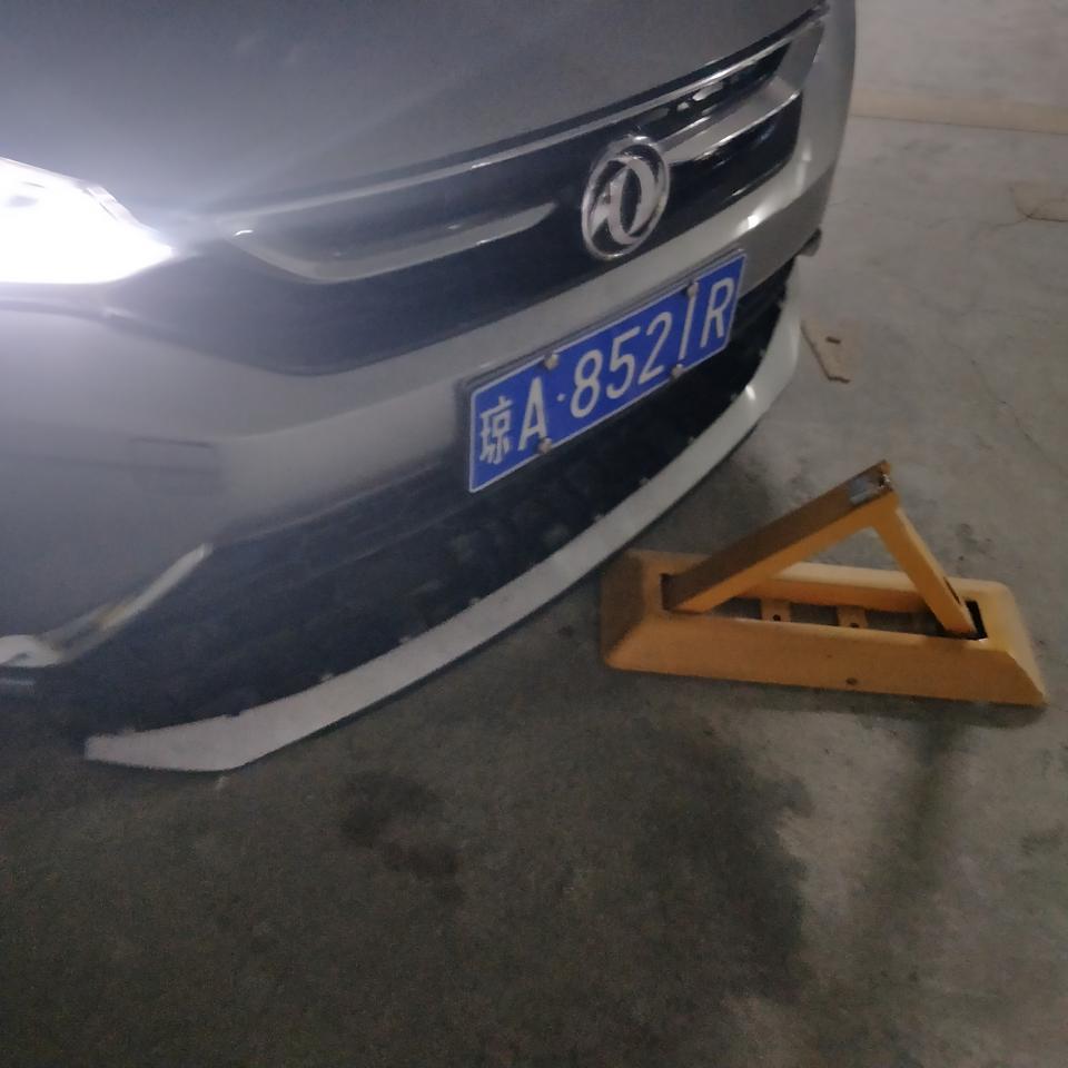 奕炫-那位大哥知道换一个多少钱