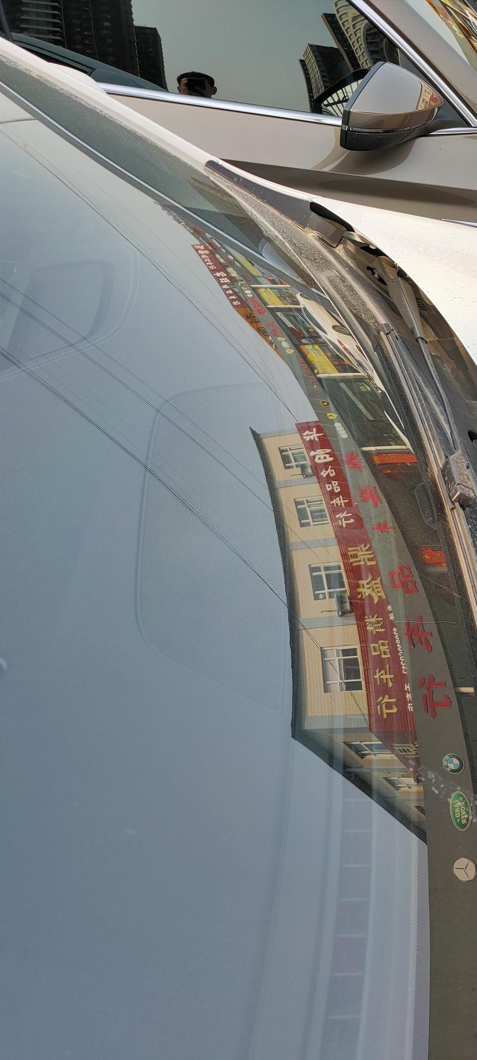 19款秦pro     自动挡最低配升级顶配音响得多少钱？后边加三个，前边加一个