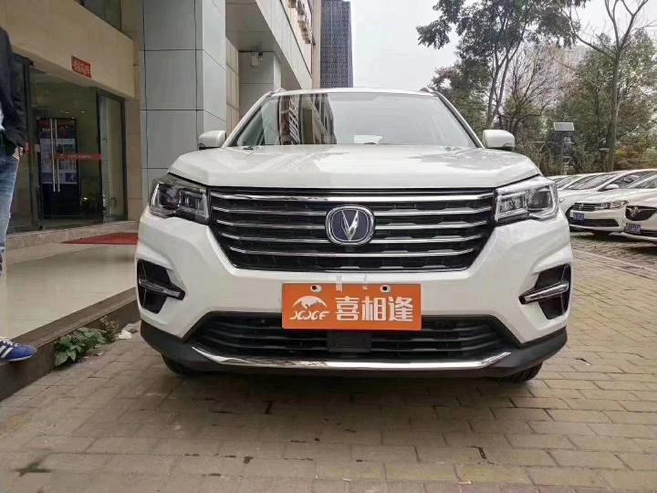车友们我想问一下长安cs75的湿式双离合用着怎么样？2020款的75现在买合适吗？值得入手不？