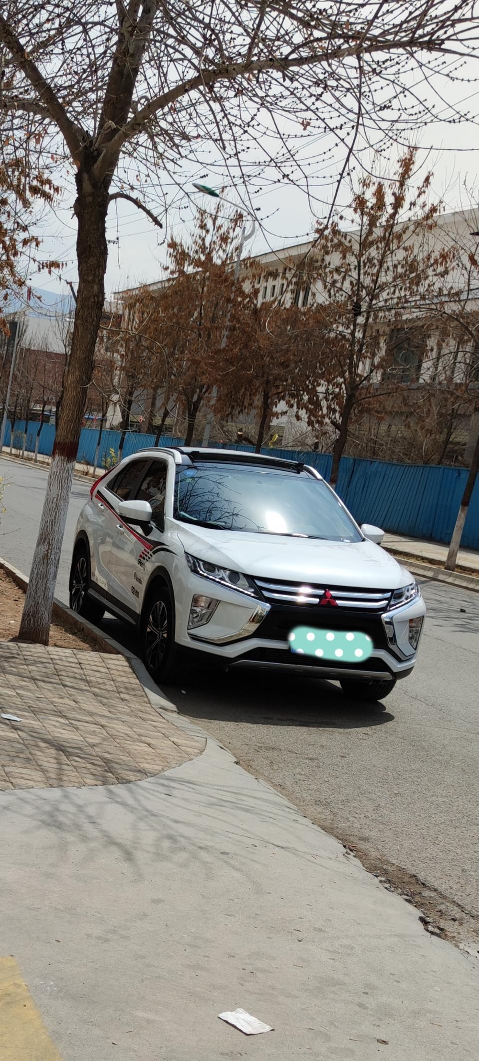车友们，你们的奕歌底盘硬不硬？有没有什么调教的方法。