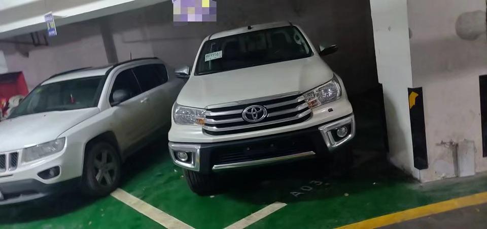 hilux-这车提回来三个多月，四千多公里开起来3000转以下提示特慢，感觉没有劲，哪位大佬解答一下谢谢。2.7的