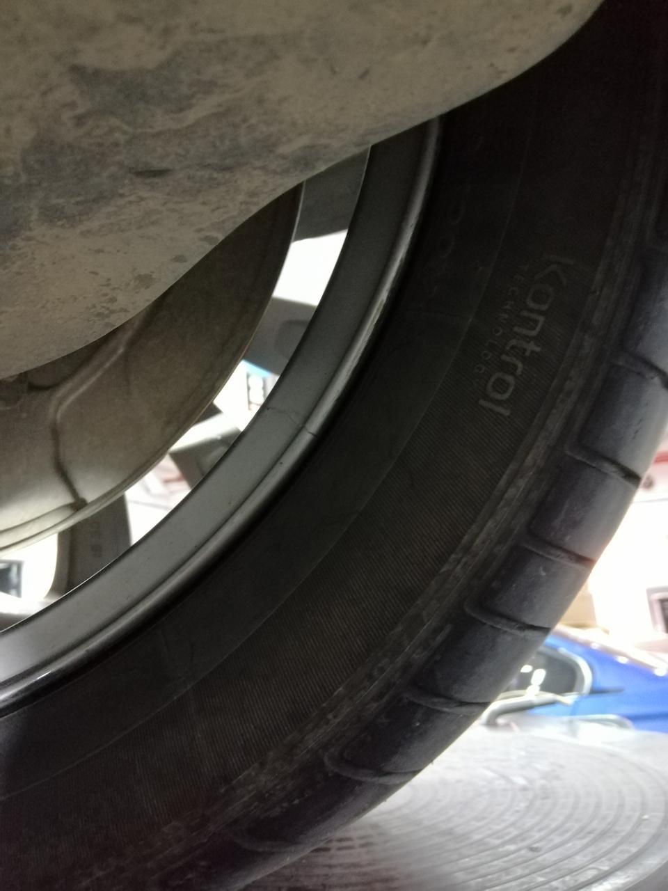 宝马5系phev-宝马530le车胎轮毂断裂是什么鬼，车友们经常碰到这种情况吗